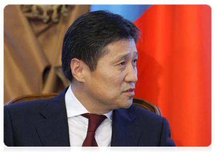 Mongolian Prime Minister Sükhbaataryn Batbold at a meeting with Vladimir Putin