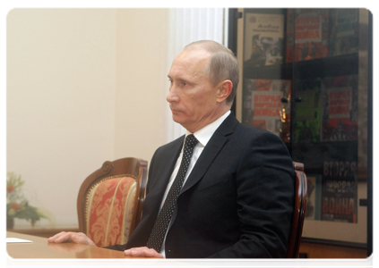 Prime Minister Vladimir Putin with Nino Burdzhanadze, leader of the Democratic Movement – United Georgia party