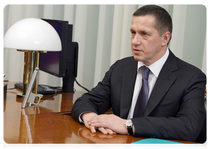 Minister of Natural Resources and Environment Yury Trutnev meeting with Prime Minister Vladimir Putin