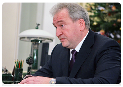 Smolensk Region Governor Sergei Antufyev at a meeting with Prime Minister Vladimir Putin