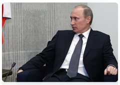 Prime Minister Vladimir Putin meeting with his Norwegian counterpart Jens Stoltenberg