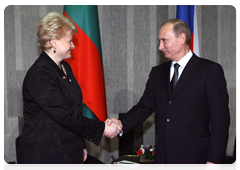 Prime Minister Vladimir Putin meets Lithuanian President Dalia Grybauskaite
