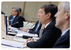 Deputy Prime Minister Alexander Zhukov holds a video conference to discuss the results of the implementation of the priority national projects Health, Education, Affordable and Comfortable Housing for Russians in 2009