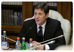 Deputy Prime Minister Alexander Zhukov at a meeting of the Organising Committee for the Year of Russian Language in China and the Year of Chinese Language in Russia