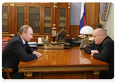 Prime Minister Vladimir Putin meeting with Secretary of the Public Chamber of Russia, member of the Presidium of the Russian Academy of Sciences and Academician Yevgeny Velikhov