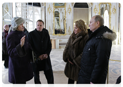 While on a working trip to St Petersburg, Prime Minister Vladimir Putin toured the Hermitage pavilion in Tsarskoye Selo