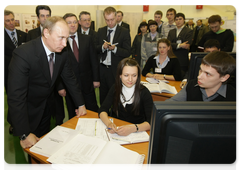 Prime Minister Vladimir Putin visiting the TNK-BP Tyumen Oil Research Centre