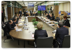 Председатель Правительства Российской Федерации В.В.Путин принял участие в заседании Президиума Совета при Президенте Российской Федерации по реализации приоритетных национальных проектов и демографической политике