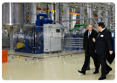 Prime Minister Vladimir Putin visiting the Ufa Transformer Plant, Russia’s largest transformer manufacturer, whose first production line is currently being commissioned