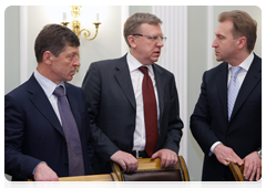 Deputy Prime Minister Dmitry Kozak, Finance Minister Alexei Kudrin and First Deputy Prime Minister Igor Shuvalov before a meeting on  tax  policy