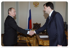 Prime Minister Vladimir Putin meeting with Alexander Neradko, head of the Federal Air Transport Agency