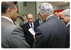 По завершении Интернет-конференции Председатель Правительства Российской Федерации В.В.Путин ответил на дополнительные вопросы представителей индийских бизнес-кругов
