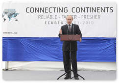 Председатель Правительства Российской Федерации В.В.Путин выступил на церемонии открытия контейнерного сервиса «Экубекс» компании «Мэрск Лайн» между Южной Америкой и Российской Федерацией