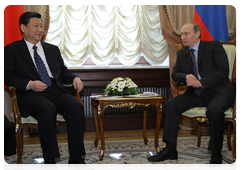 Prime Minister Vladimir Putin meets with Chinese Vice President Xi Jinping