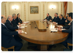 Prime Minister Vladimir Putin meets with President of Abkhazia Sergei Bagapsh