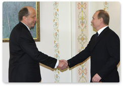 Председатель Правительства Российской Федерации В.В.Путин провел переговоры с Премьер-министром Литовской Республики А.Кубилюсом
