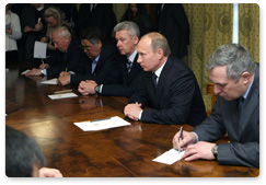 Председатель Правительства Российской Федерации В.В.Путин провел встречу с губернаторами краев и областей Сибирского федерального округа