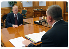 Prime Minister Vladimir Putin holds late-night working meeting with Deputy Prime Minister Igor Sechin