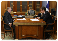 Prime Minister Vladimir Putin meets with Deputy Prime Minister Alexander Zhukov