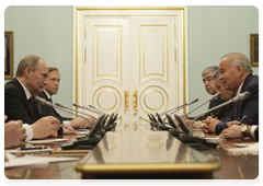 Prime Minister Vladimir Putin meeting with Uzbek President Islam Karimov