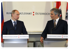 Prime Minister Vladimir Putin and Federal Chancellor of the Republic of Austria Werner Fayman at the press conference on the results of their negotiations