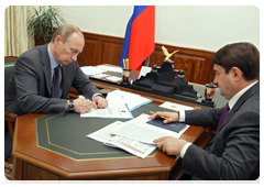 Prime Minister Vladimir Putin and Minister of Transport Igor Levitin