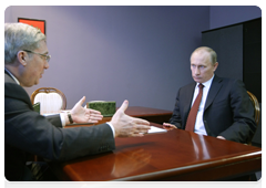 Председатель Правительства Российской Федерации В.В.Путин провел рабочую встречу с губернатором Новосибирской области В.А.Толоконским