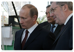 Председатель Правительства России В.В.Путин ознакомился с ходом реконструкции новосибирского аэропорта Толмачево