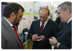 Председатель Правительства Российской Федерации В.В.Путин посетил выставку проектов регионов Сибири