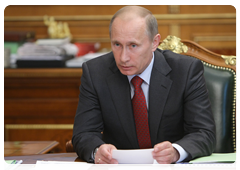 Prime Minister Vladimir Putin at a meeting to discuss stable financial support for road construction, reconstruction, overhaul, repair and maintenance