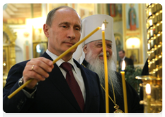 Prime Minister Vladimir Putin visiting St. Michael’s Cathedral in Izhevsk