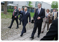 Prime Minister Vladimir Putin meeting with his Finnish counterpart Matti Vanhanen