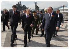 Председатель Правительства Российской Федерации В.В.Путин осмотрел набережную Новороссийска имени адмирала Л.М.Серебрякова