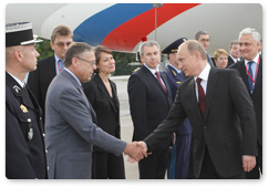 Председатель Правительства Российской Федерации В.В.Путин прибыл с двухдневным рабочим визитом во Францию