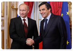 Prime Minister Vladimir Putin meeting with French Prime Minister Francois Fillon