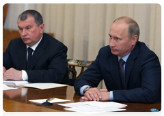 Prime Minister Vladimir Putin meeting with Chevron Chairman and CEO John Watson