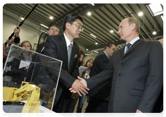 Председатель Правительства Российской Федерации В.В.Путин посетил новый завод японской компании «Комацу» - мирового лидера по производству строительной техники