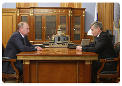 Prime Minister Vladimir Putin meeting with Alexander Kibovsky, Head of the Russian Federal Service for the Oversight of Legislation in the Protection of Cultural Heritage