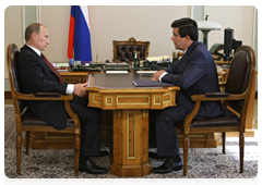 Председатель Правительства Российской Федерации В.В.Путин провел рабочую встречу с руководителем Федеральной службы страхового надзора А.П.Ковалем