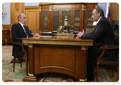 Prime Minister Vladimir Putin with Dagestan President Magomedsalam Magomedov