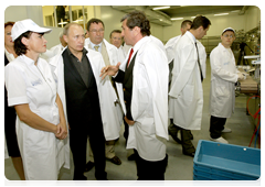 Prime Minister Vladimir Putin on a working visit to the Tambov Region, where he is evaluating the progress made on national agriculture projects