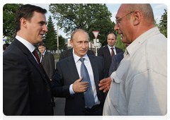 Председатель Правительства Российской Федерации В.В.Путин посетил храм в селе Тулиновка и помог фермеру получить кредит