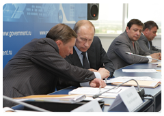 Prime Minister Vladimir Putin during a meeting in the city of Mineralnye Vody on the construction and renovation of airports in Russia