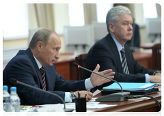 Prime Minister Vladimir Putin and Deputy Prime Minister and Government Chief of Staff Sergei Sobyanin at the meeting on using GLONASS for the social and economic development of the Russian regions