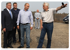 Председатель Правительства России В.В.Путин посетил места проведения работ по устранению очагов торфяных пожаров в подмосковной Коломне