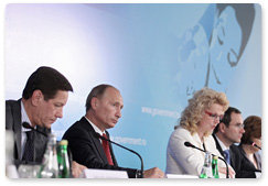 Председатель Правительства Российской Федерации В.В.Путин провел в Твери совещание по вопросу «О строительстве и вводе в эксплуатацию федеральных центров высоких медицинских технологий и перинатальных центров»