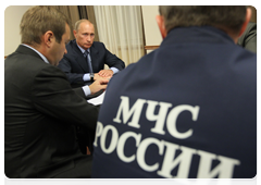 Prime Minister Vladimir Putin meeting with the Governor of the Kamchatka Territory Alexei Kuzmitsky, head of the Far Eastern Department of the Federal Agency for State Reserves Alexander Savchenko and head of the Far Eastern Centre of the Emergencies Ministry Yury Naryshkin