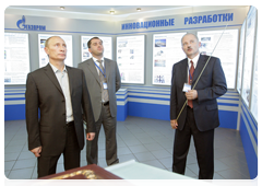 Председатель Правительства Российской Федерации В.В.Путин ознакомился с выставкой «Инновации в крупнейших госкомпаниях»