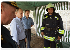 Председатель Правительства Российской Федерации В.В.Путин посетил лагерь МЧС в Воронежской области