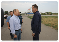 Председатель Правительства Российской Федерации В.В.Путин встретился с экипажами противопожарной авиации МЧС РФ и Украины